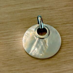 Retired silpada Mother of Pearl Pendant